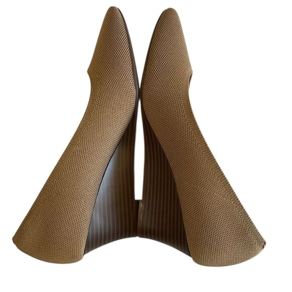 Vivaia Tamia Wedge Pro Tan Heel Almond Toe Diamond Padded Comfort EU 40 / US 9 - Picture 8 of 13